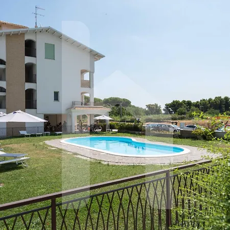 Homiday - Merope Apartment Pineto