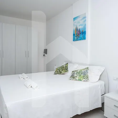 Apartment Homiday - Merope Pineto