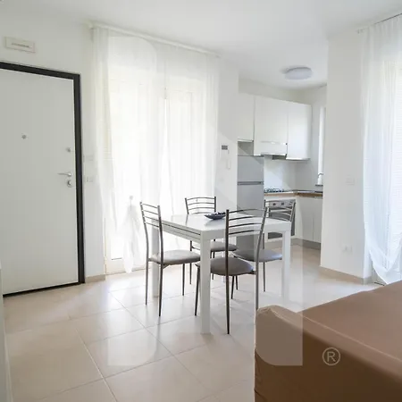 Homiday - Merope Pineto