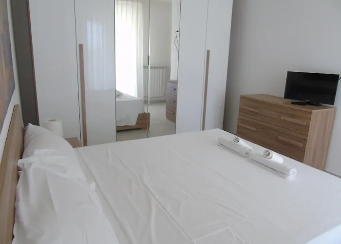 Апартаменты Homiday - Merope