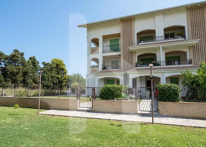 Homiday - Merope Апартаменты Пинето