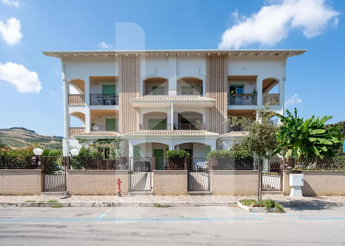 Homiday - Merope Апартаменты