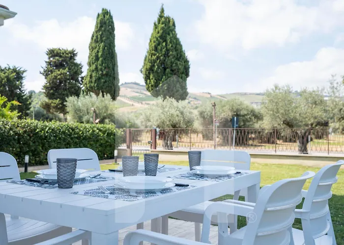 Homiday - Merope Пинето